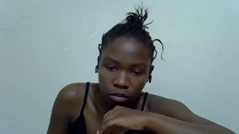 Snapshot of spicy_kittie chatting on April 28, 6:51 am Kittle online show from April 28, 6:51 am