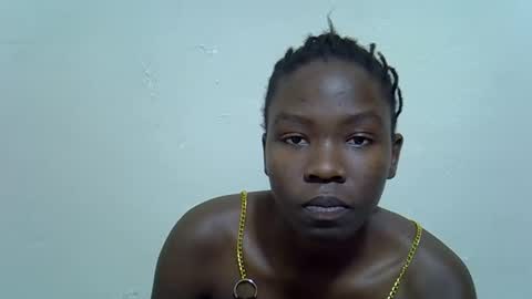 Snapshot of spicy_kittie chatting on May 25, 6:03 pm Kittle online show from May 25, 6:03 pm