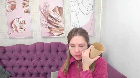 spicy_lexi online show from October 16, 6:25 am
