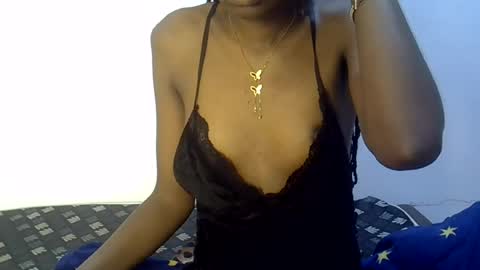 Snapshot of spicybobolishia_ chatting on June 23, 4:32 am Bobo online show from June 23, 4:32 am