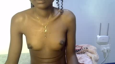 Snapshot of spicybobolishia_ chatting on June 30, 7:48 pm Bobo online show from June 30, 7:48 pm