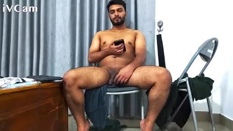 Snapshot of spicybuoy chatting on December 12, 8:43 pm spicybuoy online show from December 12, 8:43 pm