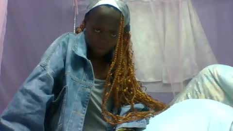 Snapshot of spicyit2 chatting on October 23, 7:23 pm Ebony Spicy online show from October 23, 7:23 pm