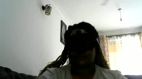 spicysirenxo online show from November 18, 12:42 pm