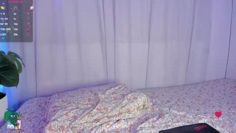 Snapshot of spicyvainilla chatting on June 25, 5:12 am Valeria online show from June 25, 5:12 am