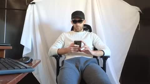 Marco. When Im offline you can view premium content in bio online show from November 12, 10:15 am