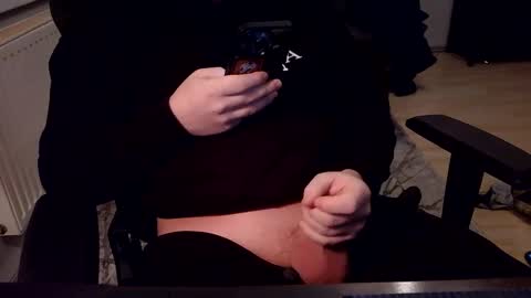 Snapshot of spikyandy chatting on February 2, 6:56 am spikyandy online show from February 2, 6:56 am