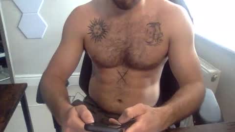 Snapshot of spirit__bear chatting on May 4, 2:35 pm spirit__bear online show from May 4, 2:35 pm