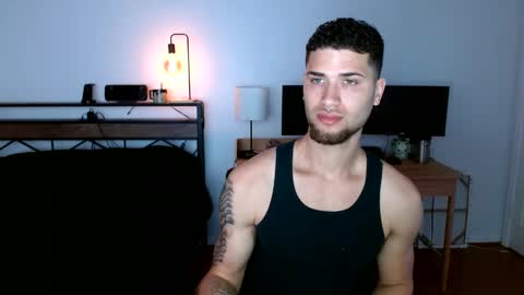 Splash8x online show from April 16, 3:13 pm