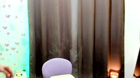 Snapshot of splendid_kim08 chatting on July 16, 10:43 am Kimmy online show from July 16, 10:43 am