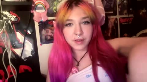 Pixie online show from June 6, 1:32 am