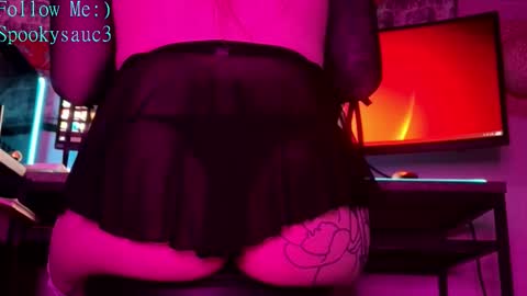 Spookysauc3 online show from March 1, 2:02 am