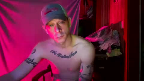 Snapshot of spotlight19955 chatting on January 5, 9:15 am TN stuf online show from January 5, 9:15 am