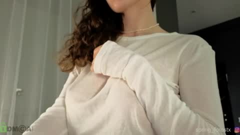 Snapshot of spring_forestxx chatting on May 13, 6:00 am Lily my new acc3 online show from May 13, 6:00 am