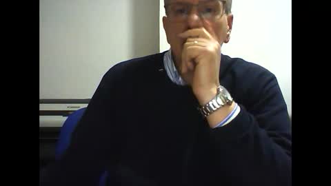 Snapshot of spromo chatting on April 17, 9:45 am spromo online show from April 17, 9:45 am