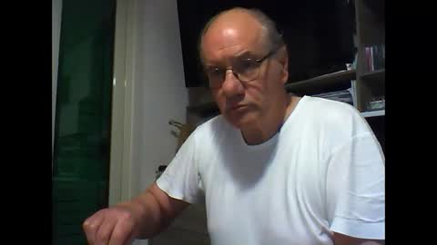 Snapshot of spromo chatting on May 31, 3:04 am spromo online show from May 31, 3:04 am
