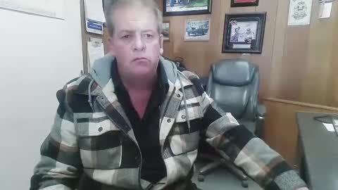 Snapshot of spyder719 chatting on March 11, 3:02 pm spyder719 online show from March 11, 3:02 pm