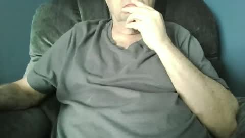 sqrtshow online show from March 8, 5:06 pm