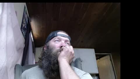 Snapshot of squegly chatting on April 23, 7:16 pm Bryan online show from April 23, 7:16 pm