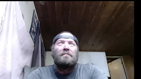 Snapshot of squegly chatting on July 7, 9:02 am Bryan online show from July 7, 9:02 am