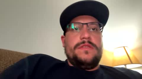 Snapshot of squirrlycock1 chatting on May 20, 11:00 pm squirrlycock1 online show from May 20, 11:00 pm