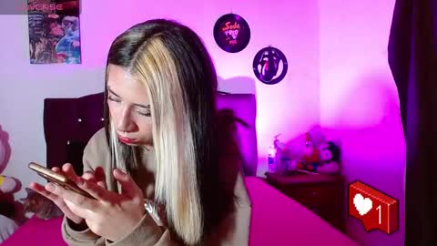  HELLO WELCOME MY NAME IS CHARLOTTE OY A NEW GIRL   online show from February 26, 4:47 am