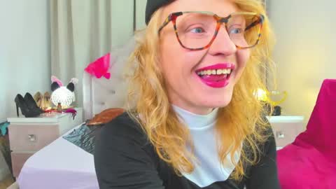 Alisa online show from April 15, 12:50 am