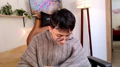 Snapshot of sr_evann chatting on March 2, 4:47 pm sr_evann online show from March 2, 4:47 pm