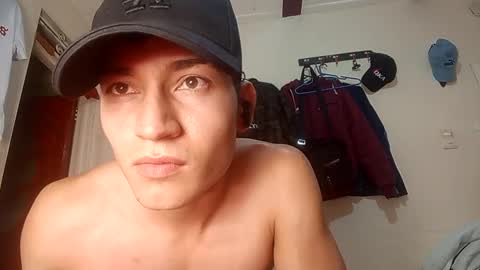 Snapshot of sradicto chatting on September 26, 4:11 pm Flacofitxx online show from September 26, 4:11 pm