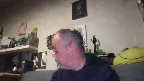 Snapshot of srekos38 chatting on February 15, 6:59 pm srekos38 online show from February 15, 6:59 pm