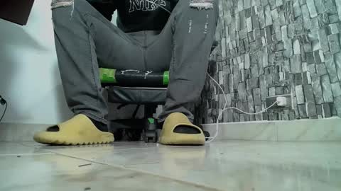 sr master cum its my old account online show from January 16, 1:58 am