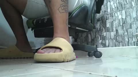sr master cum its my old account online show from September 25, 2:15 am