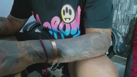 sr master cum its my old account online show from March 17, 3:33 am