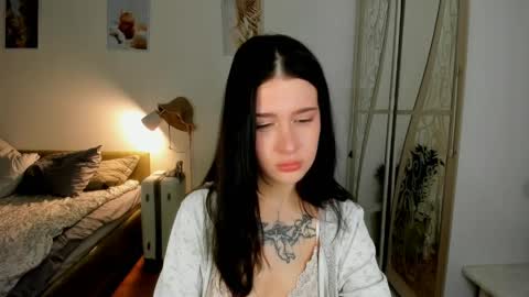 Snapshot of ssash1mii chatting on May 25, 10:05 pm Hey guys i miss you so much online show from May 25, 10:05 pm