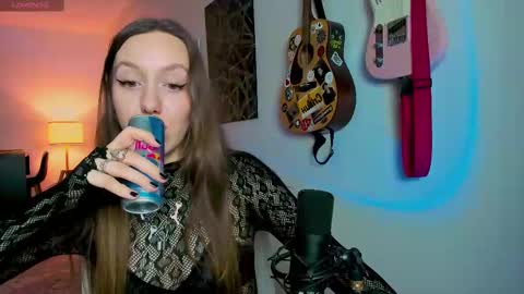 Anni if Im offline for a long time Im depressed feel free to support me offline online show from February 11, 2:24 pm