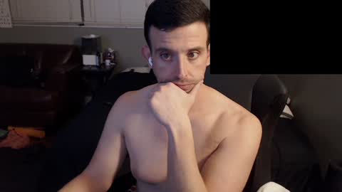 Snapshot of st22fe69 chatting on January 19, 4:44 am Jose online show from January 19, 4:44 am