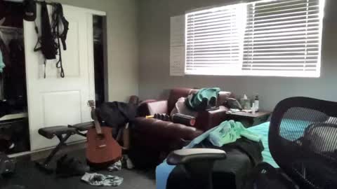 Snapshot of st22fe69 chatting on April 12, 5:18 pm Jose online show from April 12, 5:18 pm