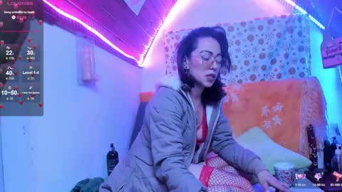 staacy online show from January 23, 9:18 am