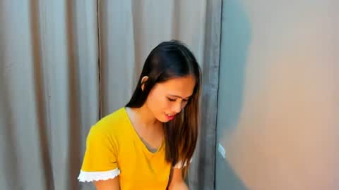 Snapshot of stacy_hottie222 chatting on March 1, 2:26 am stacy online show from March 1, 2:26 am