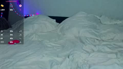 Snapshot of stacy_sexylips chatting on June 19, 10:13 pm Sexy lips online show from June 19, 10:13 pm