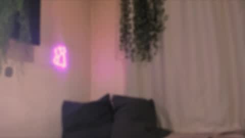 stacyloveforu online show from April 12, 12:37 am