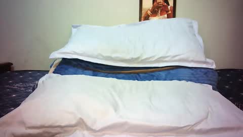 Stacysweet chocolate online show from April 18, 2:15 am