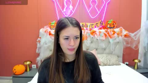 Snapshot of stacywells chatting on October 26, 2:06 am Stacy online show from October 26, 2:06 am