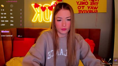 Snapshot of stacywells chatting on February 23, 1:25 am Stacy online show from February 23, 1:25 am