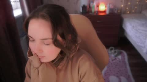 Alice online show from April 4, 6:55 am