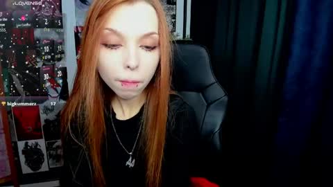 Snapshot of star_tarra chatting on May 20, 2:07 am Tarra online show from May 20, 2:07 am