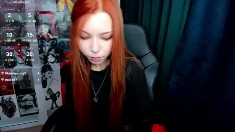 Snapshot of star_tarra chatting on May 25, 1:55 am Tarra online show from May 25, 1:55 am