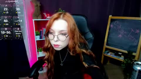 Snapshot of star_tarra chatting on June 3, 1:52 am Tarra online show from June 3, 1:52 am