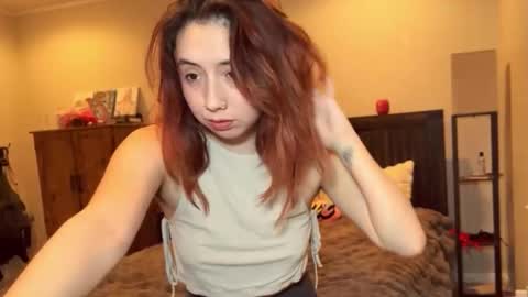 Stara Winters online show from March 30, 3:18 am