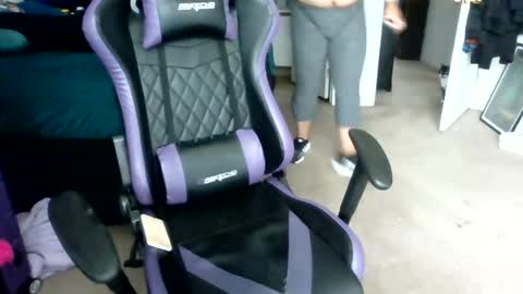 Snapshot of starella___saxxxton chatting on June 21, 4:31 pm starella___saxxxton online show from June 21, 4:31 pm
